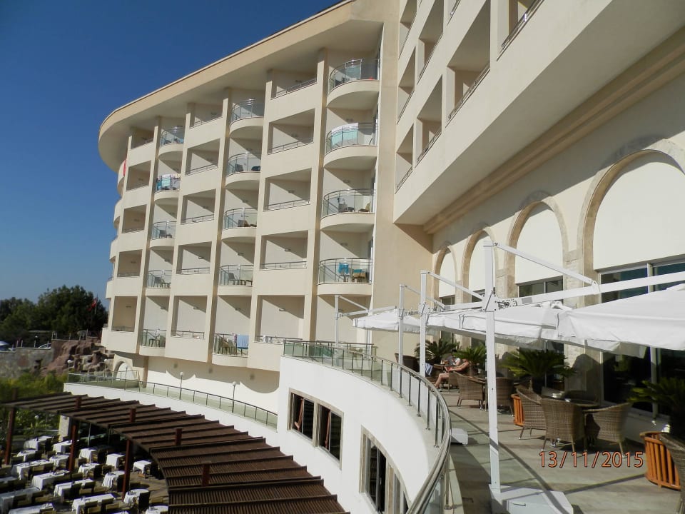 Отель Saphir Resort & Spa