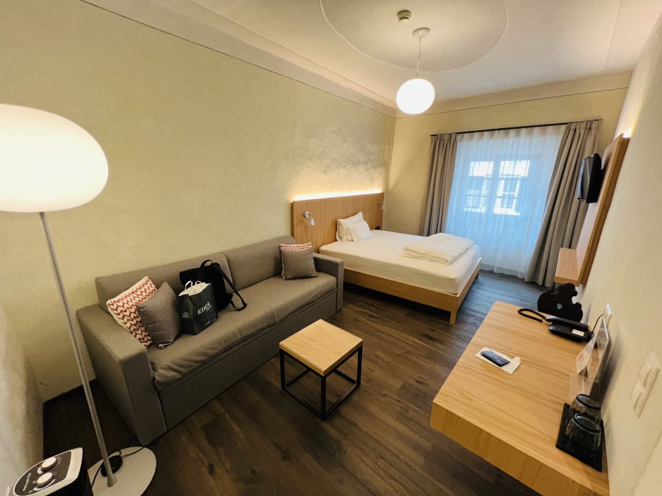 Zimmer Gasthof Walther von der Vogelweide