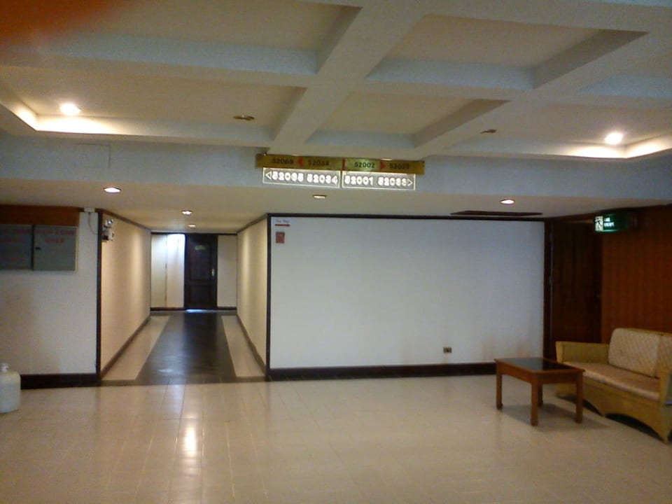 Фойе  Ambassador City Jomtien Pattaya