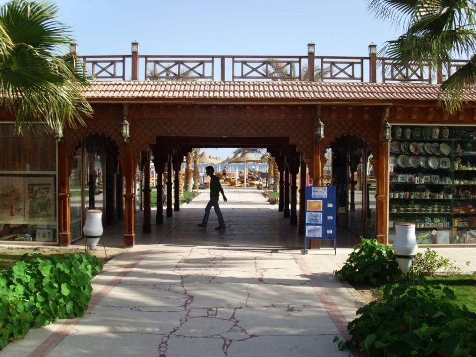 Weg zum Strand Siva Grand Beach