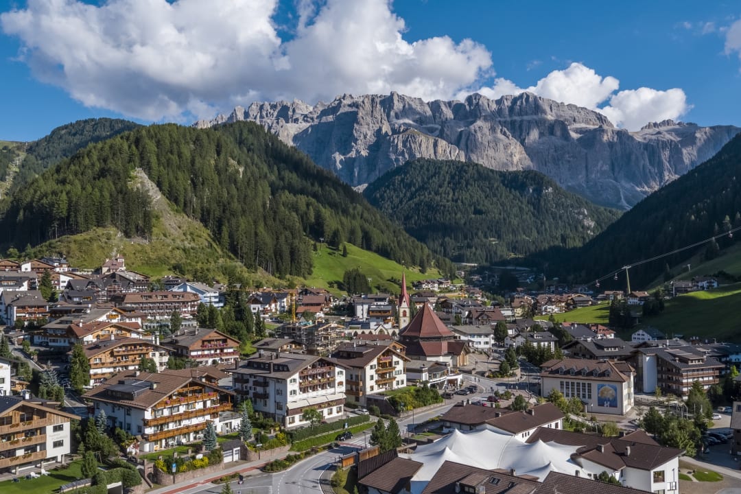 "Außenansicht" Astor Suites B&B (Selva Di Val Gardena / Wolkenstein In ...