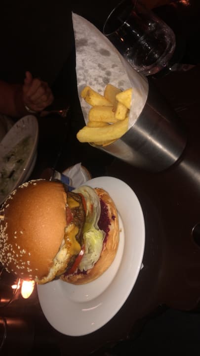 Gastro Anantara The Palm Dubai Resort