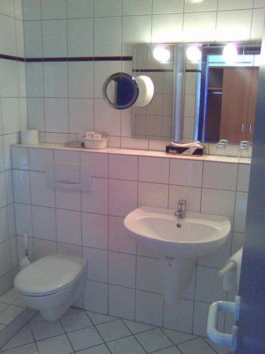 Badezimmer Krögers Hotel