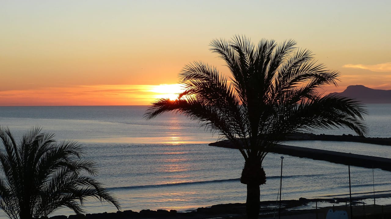 Sonnenaufgang Playa Esperanza Resort