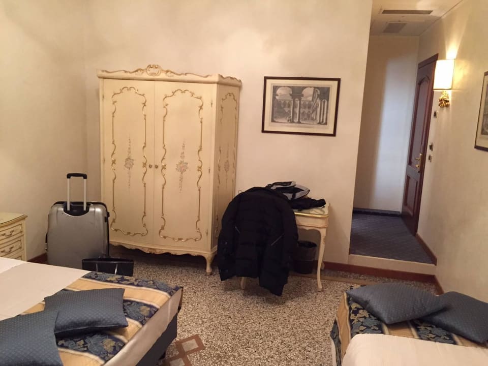 Zimmer 205 im Nebengebäude (2. OG ohne LIft)  Hotel Torino