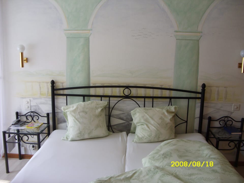 Zimmeransicht Garni Hotel Torkelbündte