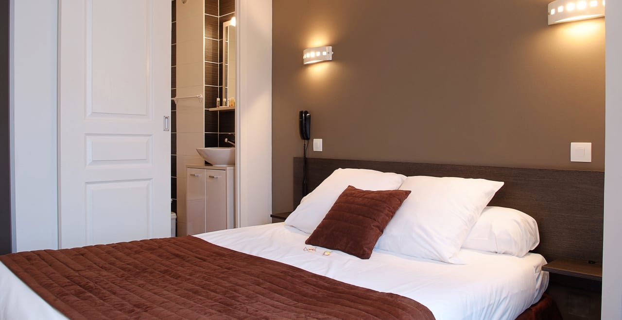 "Chambre standard " Hotel Axe (La Rochelle) • HolidayCheck (Frankreich