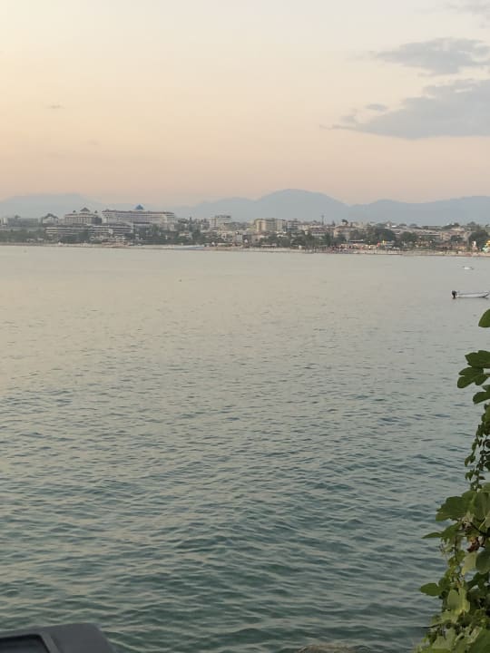 Ausblick Nerton Hotel - Erwachsenenhotel ab 16 Jahren