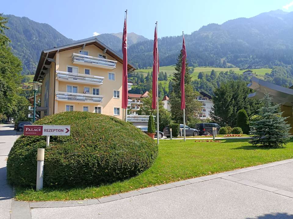 Außenansicht Johannesbad Hotel Palace