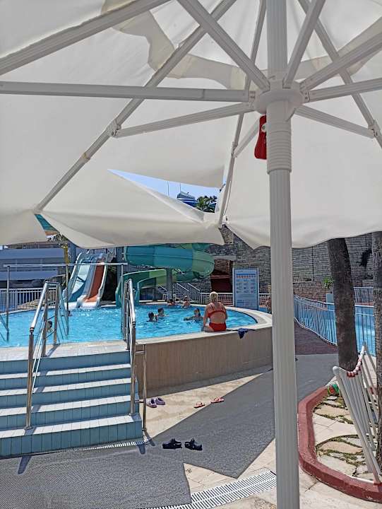 Pool Monachus Family Resort Sorgun