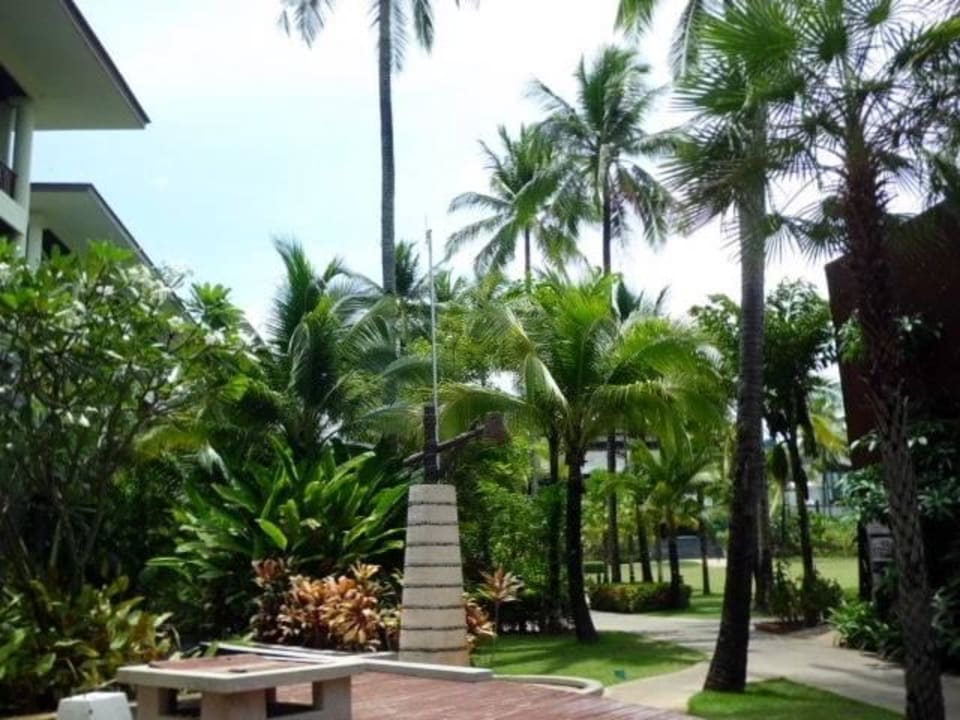 Gartenanlage Graceland Khao Lak Beach Resort