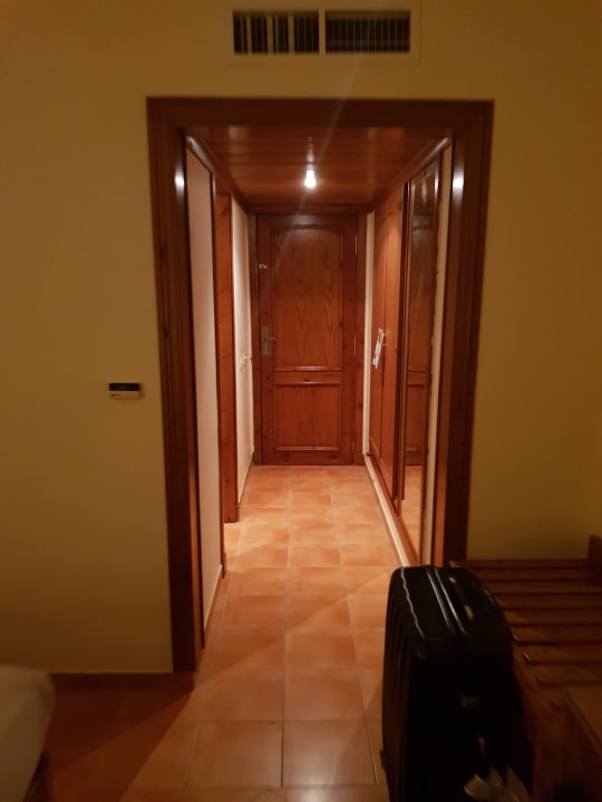 Zimmer Bliss Nada Beach Resort