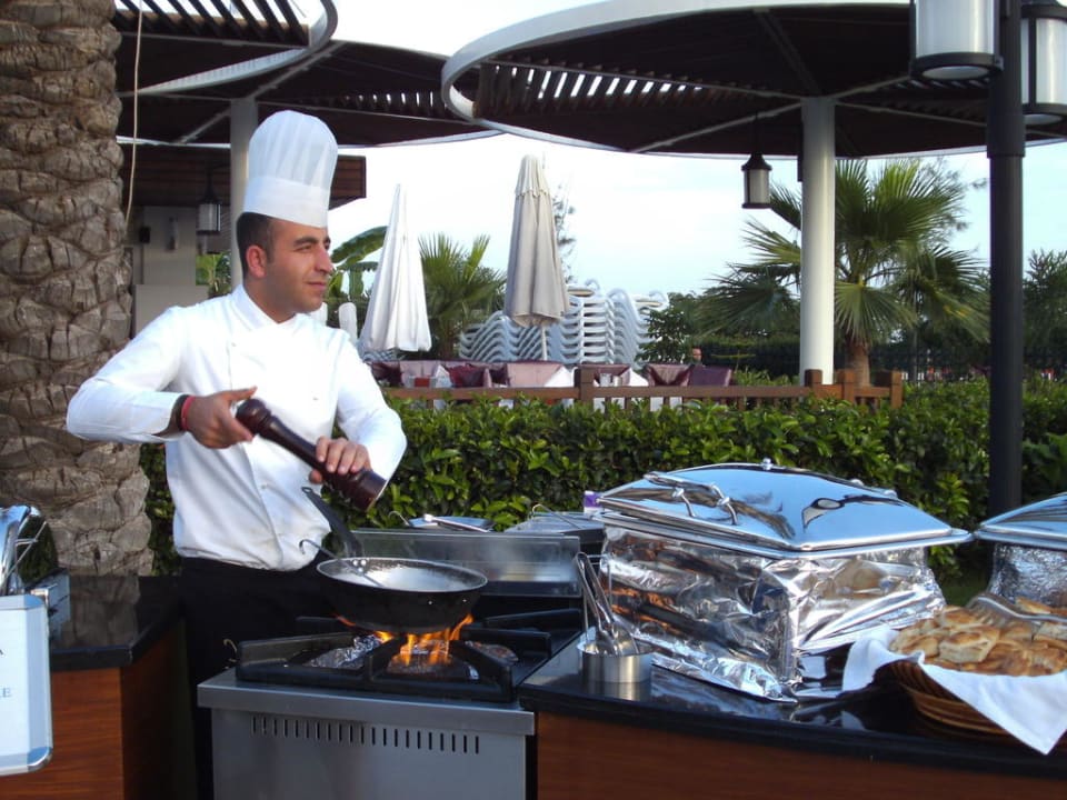 Galaabend Sunis Evren Beach Resort Hotel & Spa