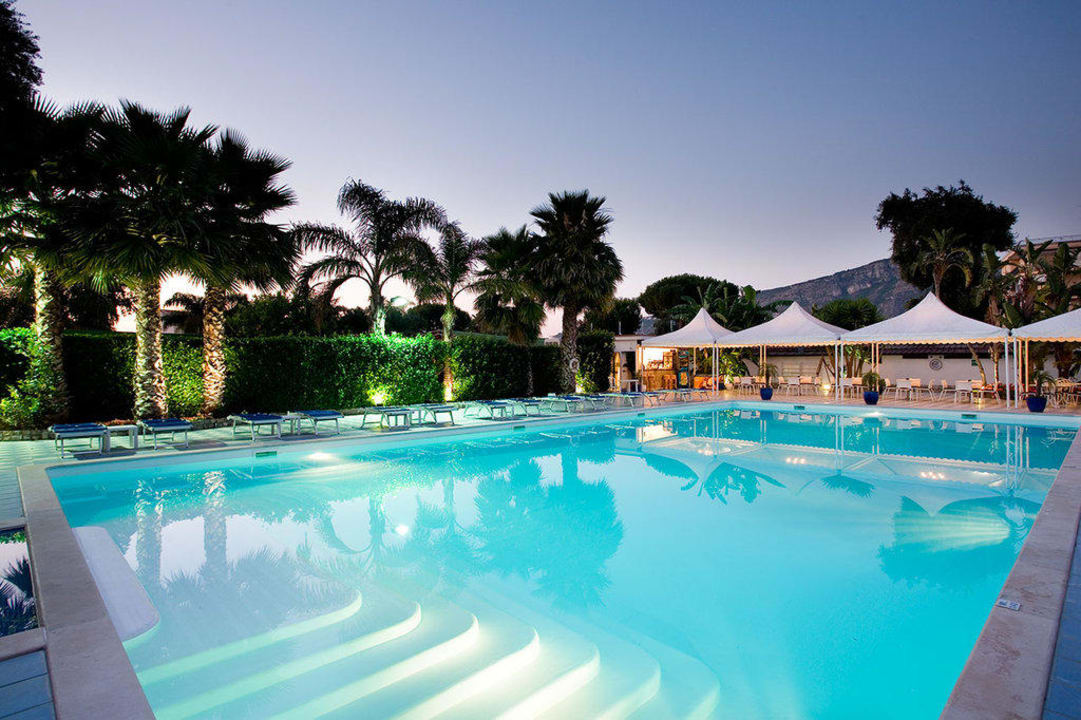 Pool Hotel Esperidi Resort