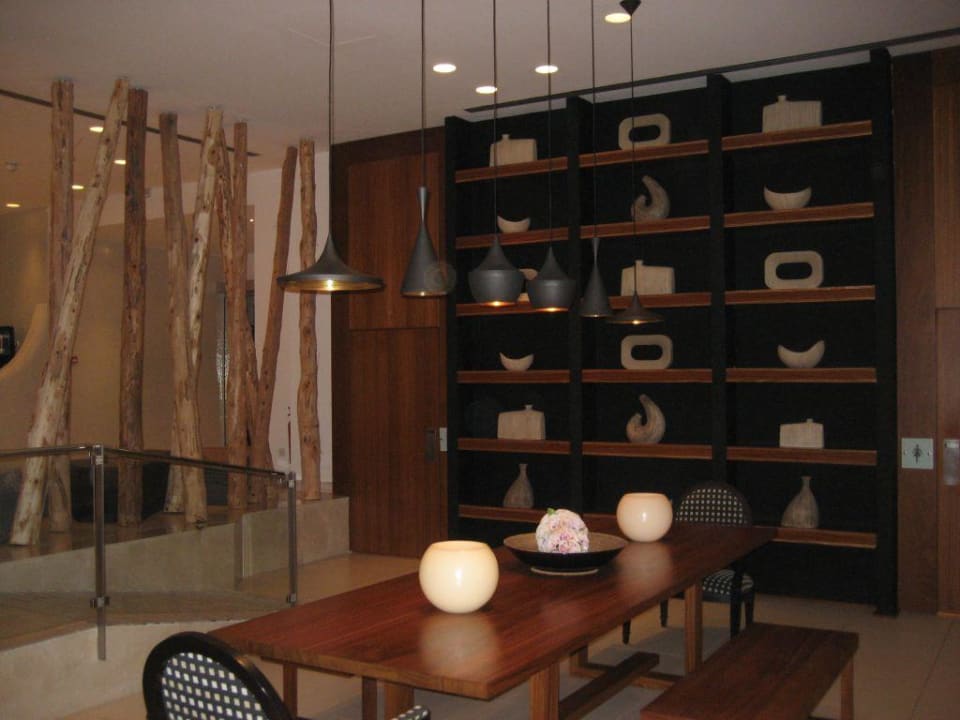 Lobby Napa Mermaid Hotel & Suites