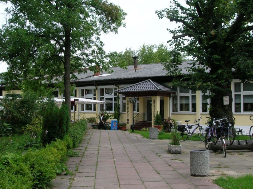 Haupthaus Days Hotel Liebenwalde Preußischer Hof