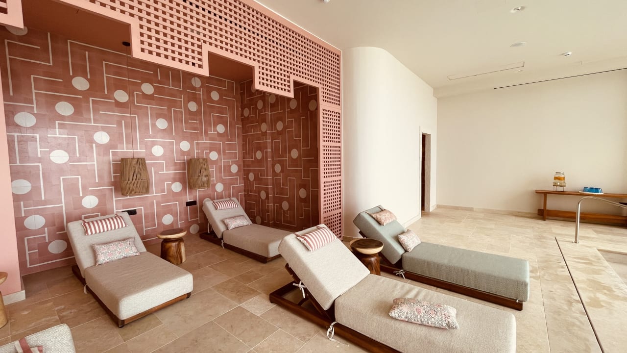 Sport & Freizeit The Royal Senses Resort, Curio Collection by Hilton