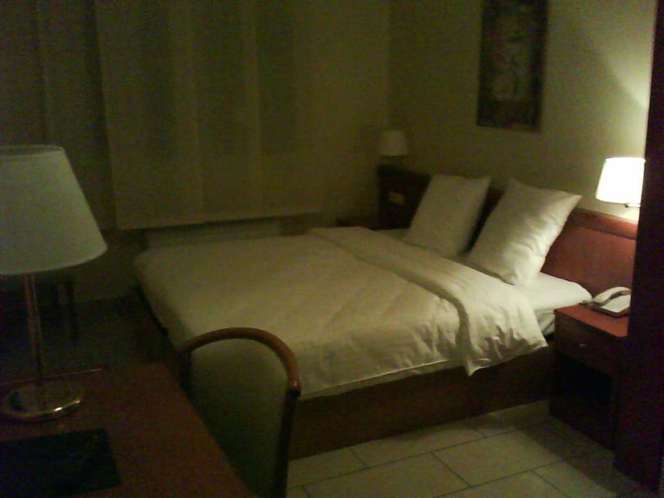 Blick in den Raum Best Western Plus Grand Hotel Victor Hugo