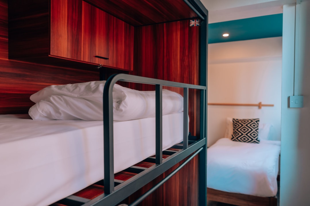 Zimmer Selina Liverpool