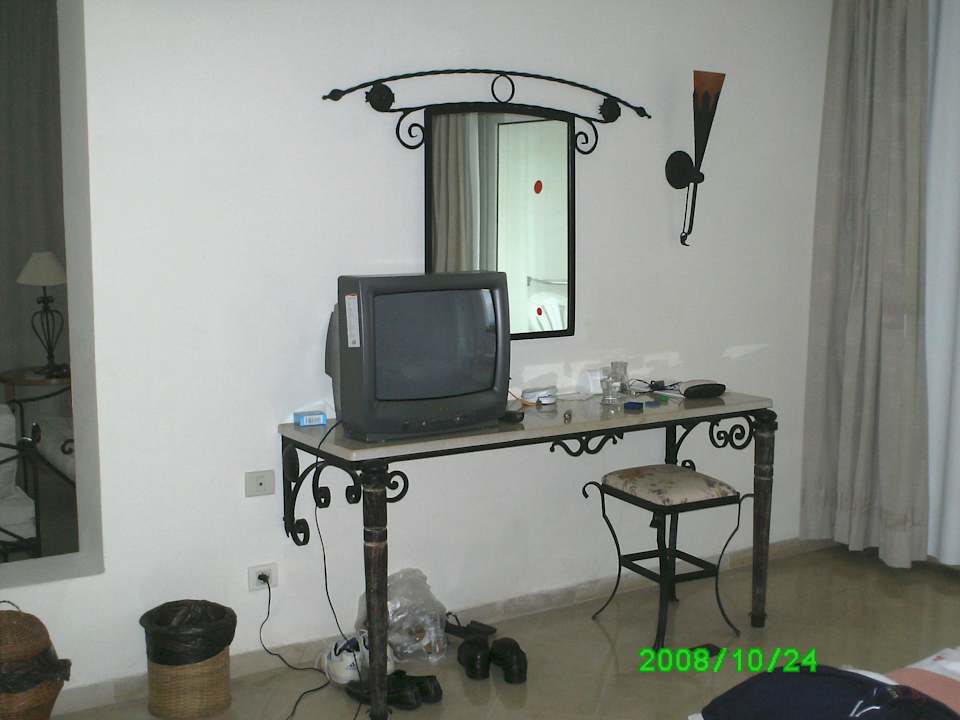 Fernseher Hotel Yasmine Beach Resort