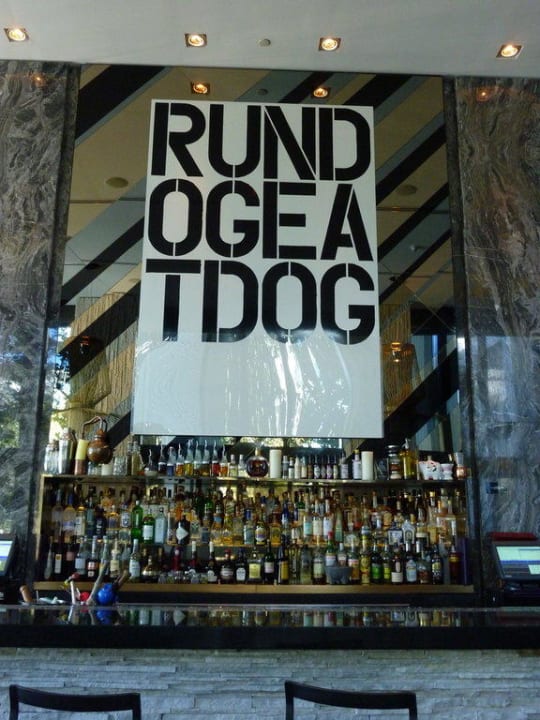 Bar / Livingroom W South Beach