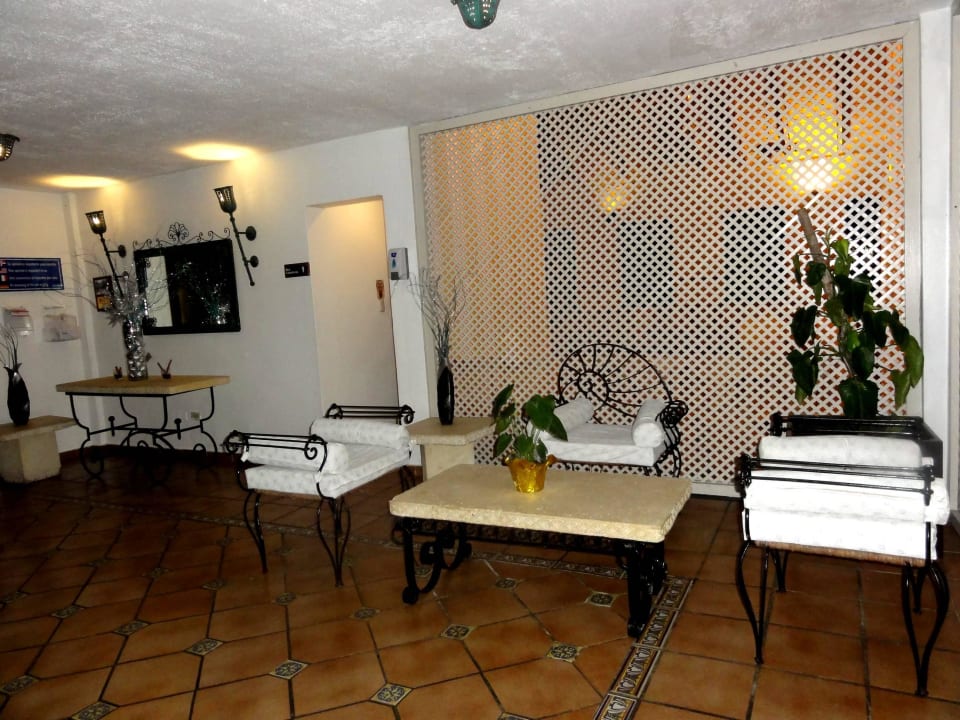 Restaurant BelleVue Dominican Bay