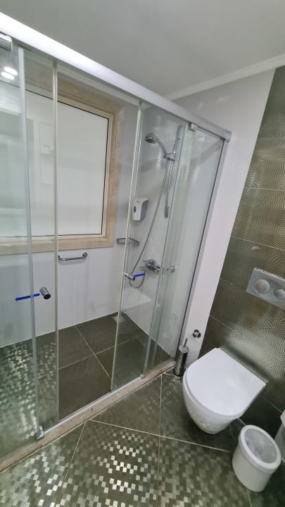 Zimmer Crystal Waterworld