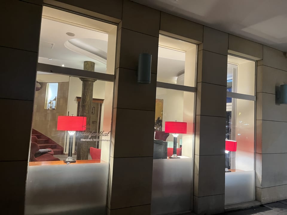 Lobby Garner Hotel Hamburg - Wandsbek Marktplatz