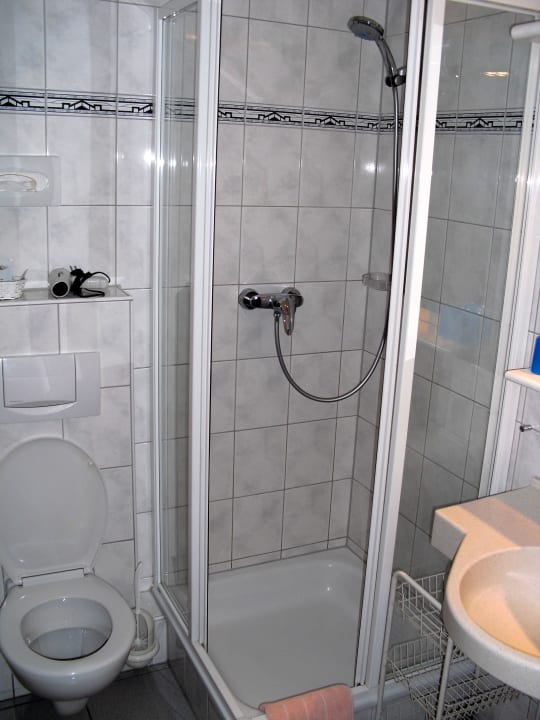 "Dusche" Hotel Zum alten Brauhaus