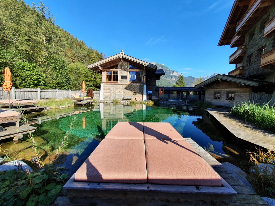 Pool Verwöhnhotel Kristall