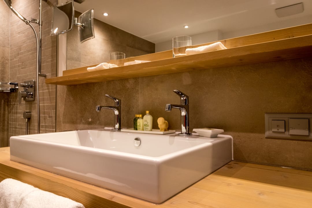 Zimmer Europe Hotel & Spa