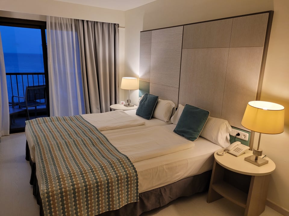 Zimmer allsun Hotel Lux de Mar