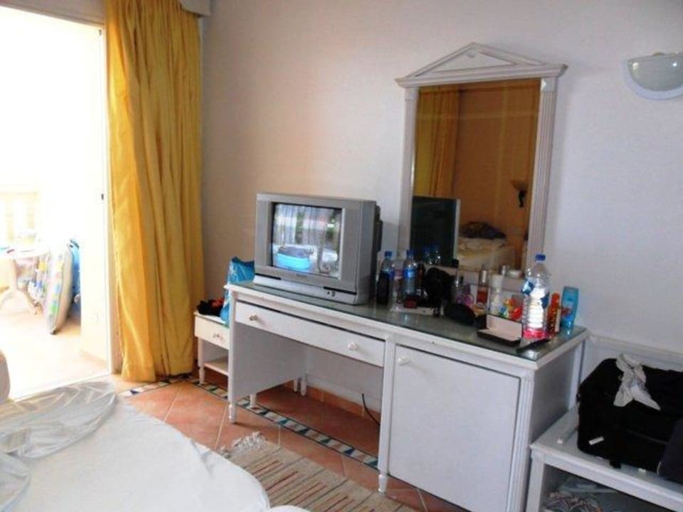 Zimmer mit TV und Kuhlschrank Hotel Marhaba Club