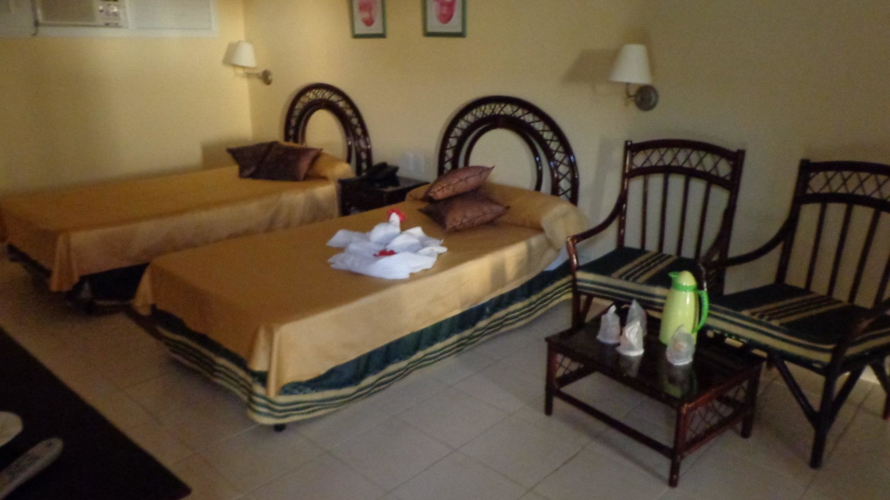 Geräumiges Zimmer Hotel Las Cuevas