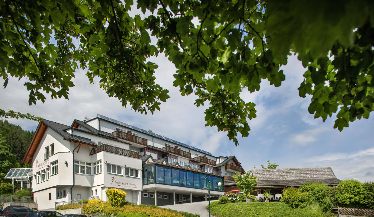 Hotelansicht von der Südseite Vital Hotel Styria