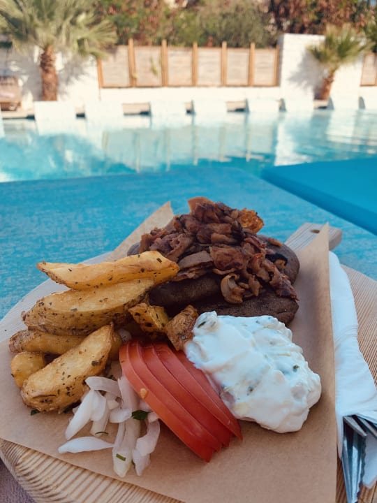 Gastro Paralos Lifestyle Beach