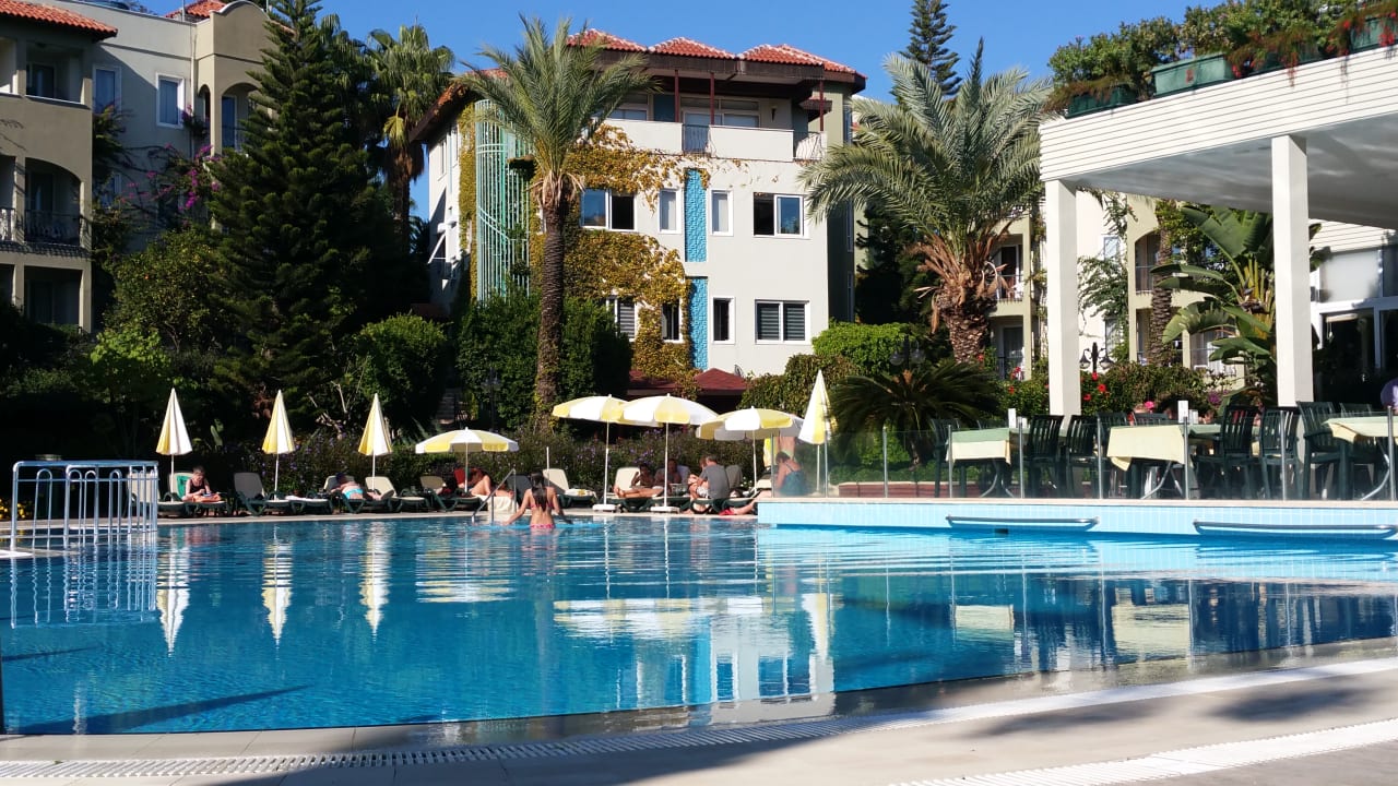 Pool Hotel Gardenia Beach