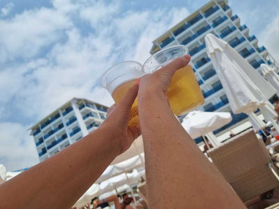 Pool Azura Deluxe Resort & Spa Hotel