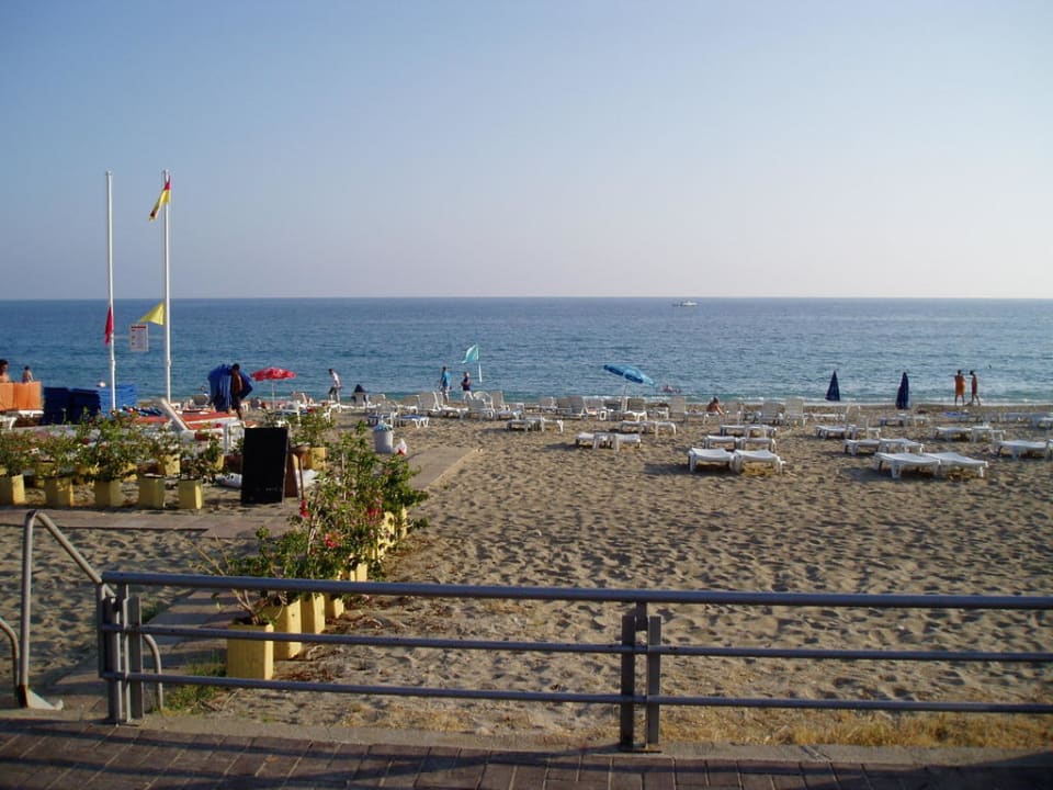Strand von Strandpromenade aus Hotel Kleopatra Dreams Beach