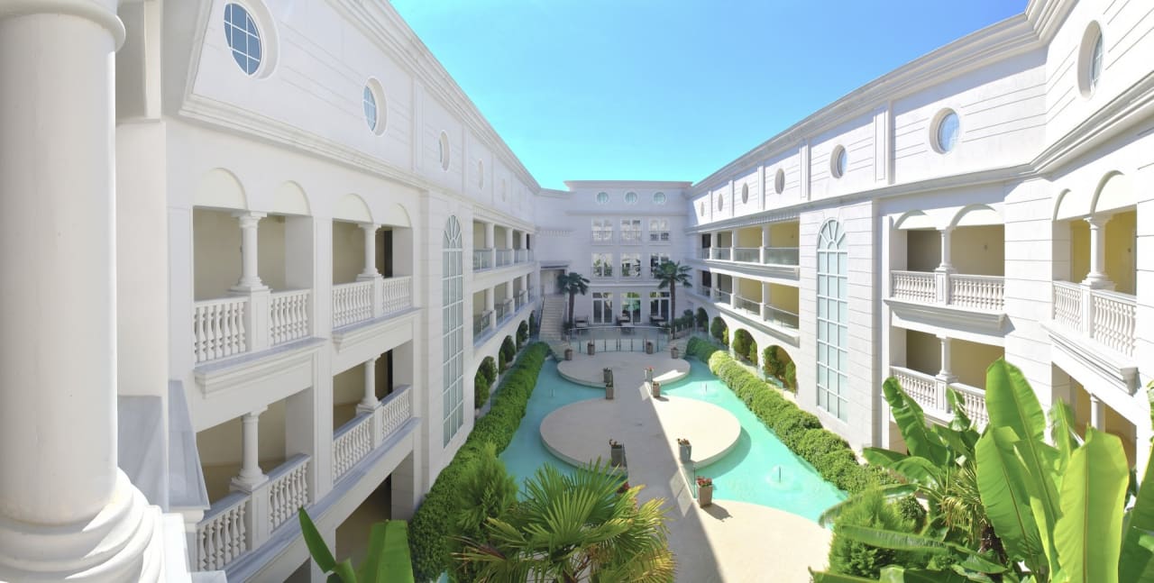 Außenansicht Elinotel Apolamare