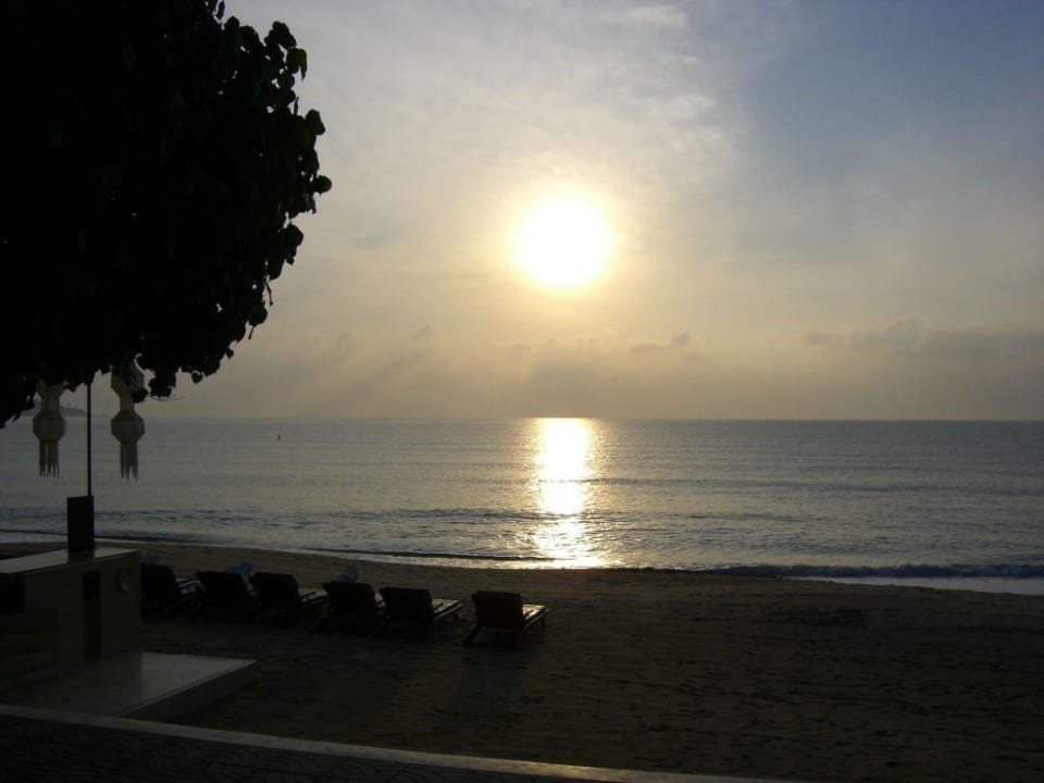 Strand Pavilion Samui Villas & Resort