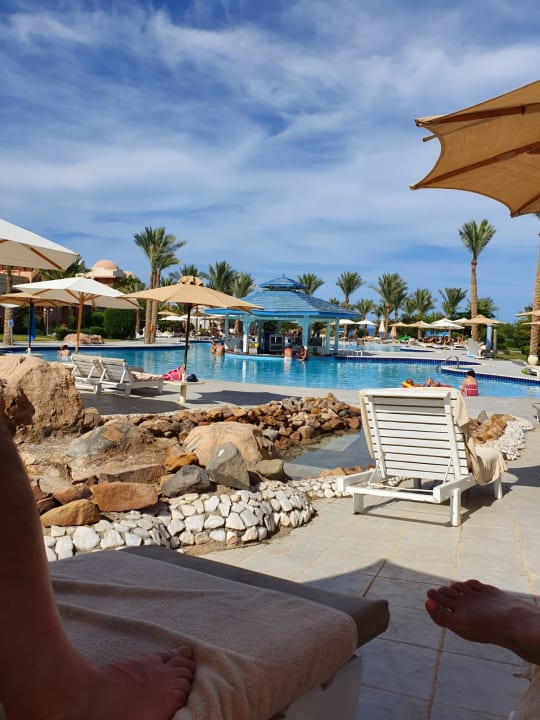 Pool Serenity Alpha Beach