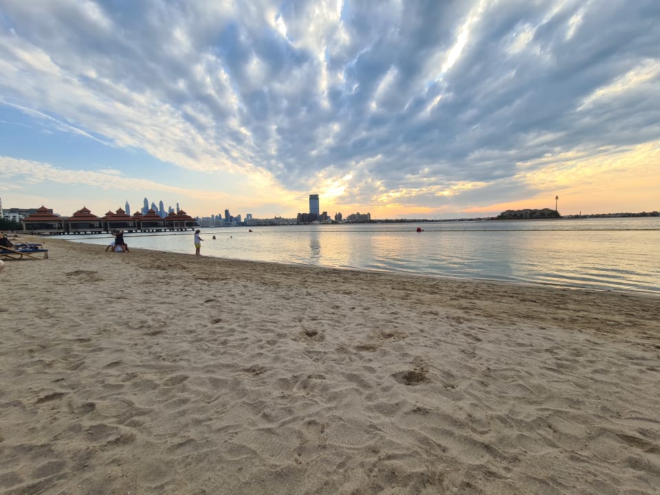 Strand Anantara The Palm Dubai Resort