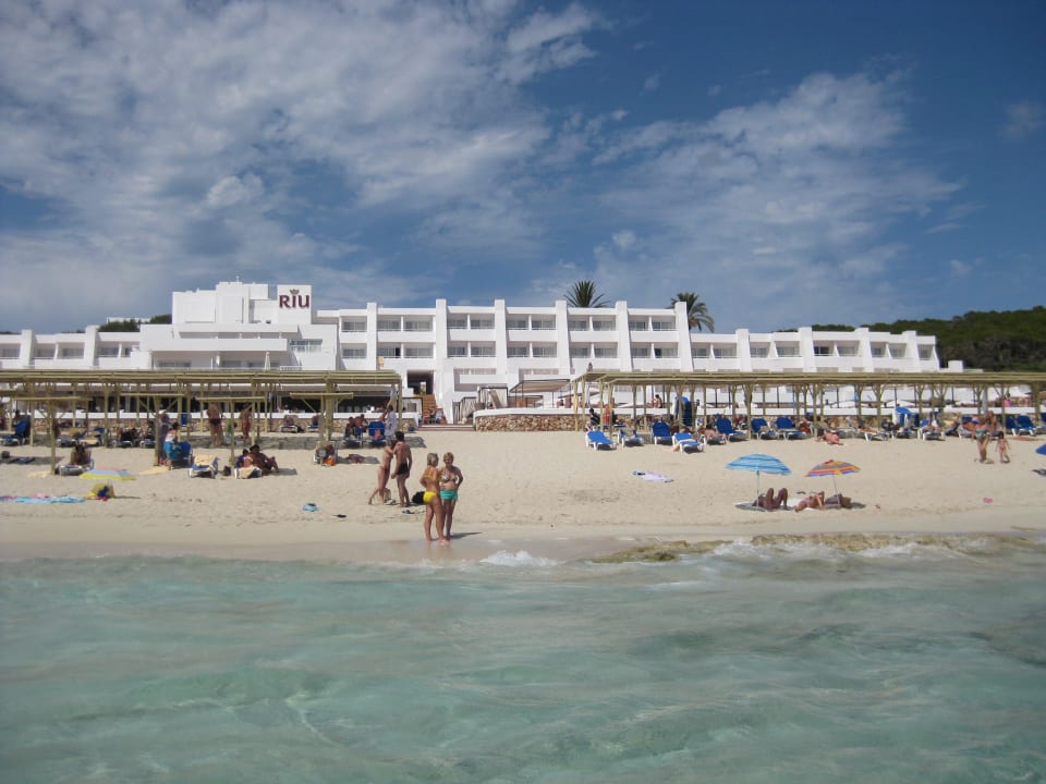 Das La Mola vom Strand aus Hotel Riu Palace La Mola