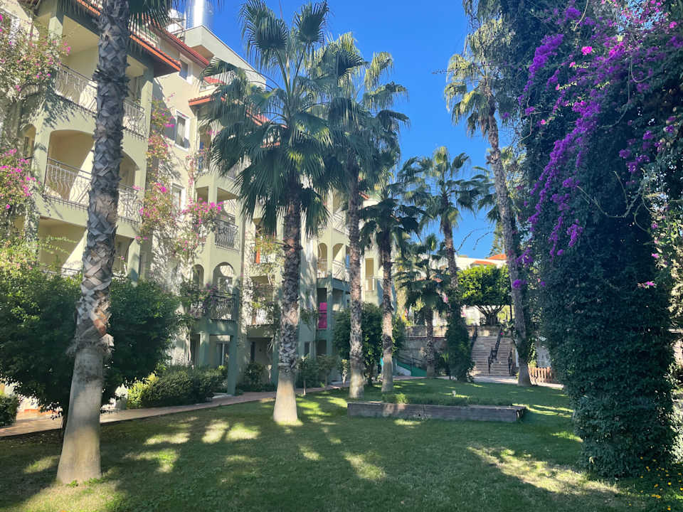 Gartenanlage Hotel Gardenia Beach