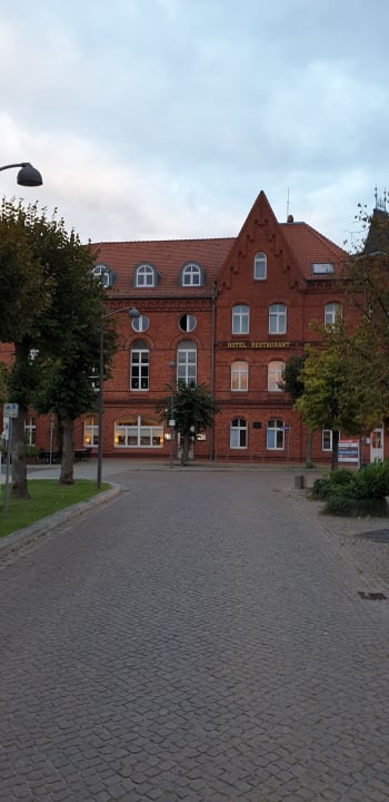 Außenansicht Hotel Zur Eldenburg
