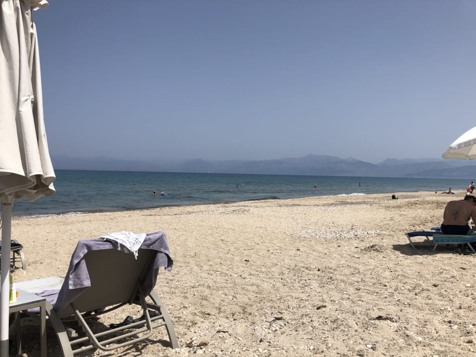 Strand Acharavi Beach Hotel