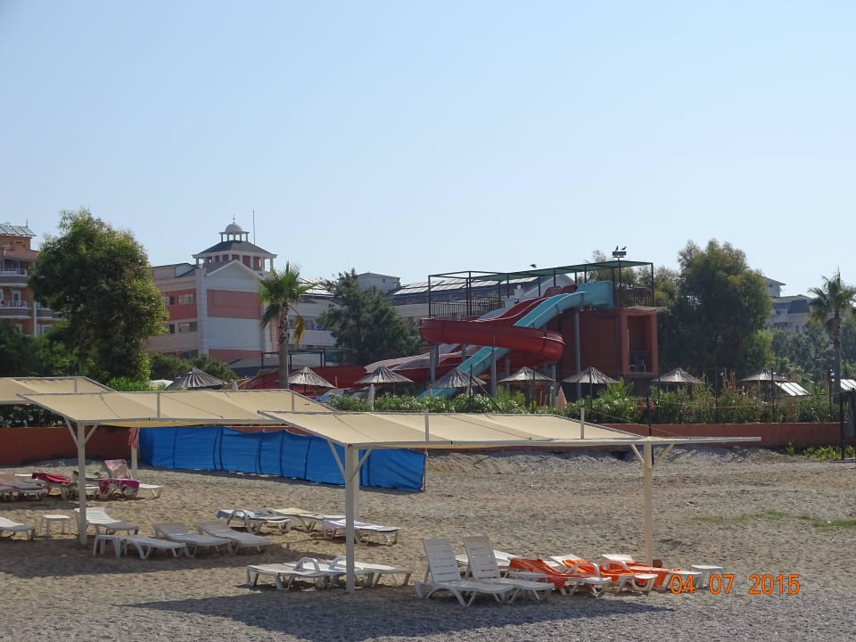 Blick auf den Aquapark Club Turtas Beach Hotel