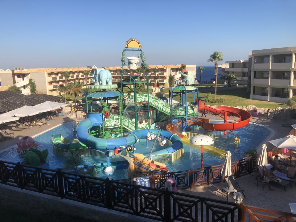 Außenansicht Hotel Kalithea Horizon Royal