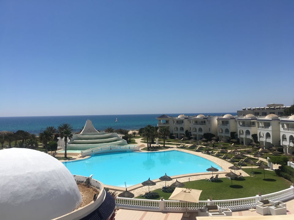 Pool Royal Tulip Taj Sultan